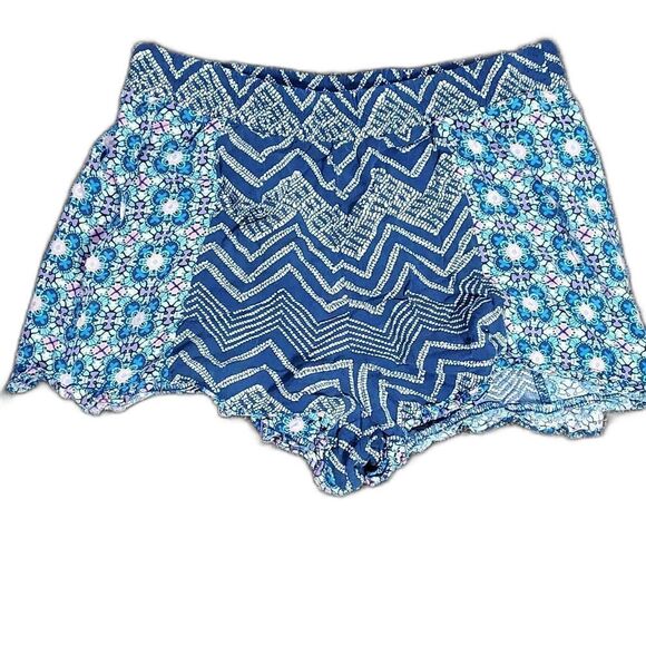 No Boundaries Pants - No Boundaries Size Medium (7-9) Floral Shorts